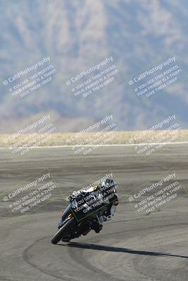 media/Oct-30-2025-Racers Edge (Thu) [[dabbdaf680]]/3-B Group/Session 2 (Bowl Exit)/